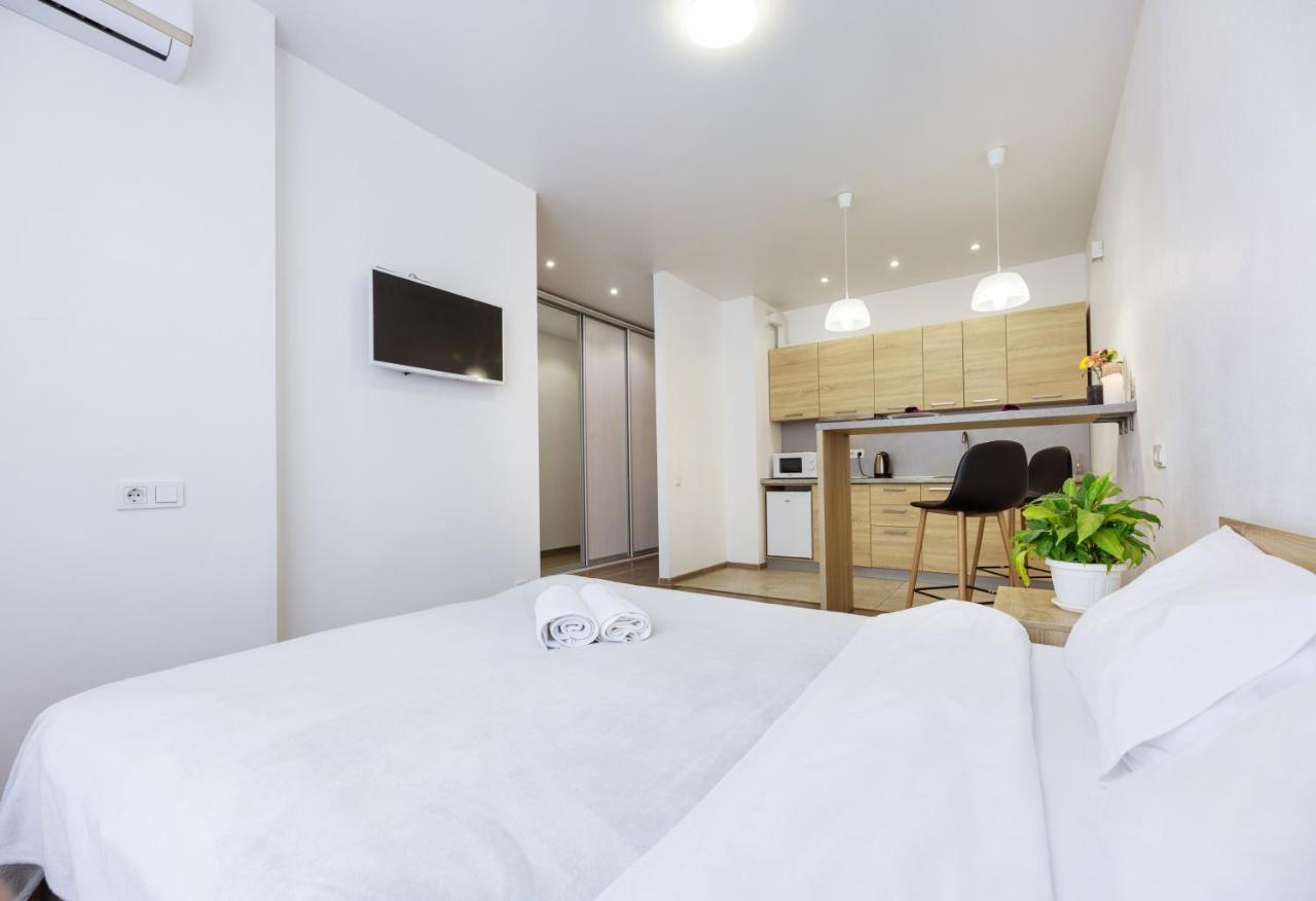 Nyvky Like Home - Studio - Apt 20 Κίεβο Εξωτερικό φωτογραφία